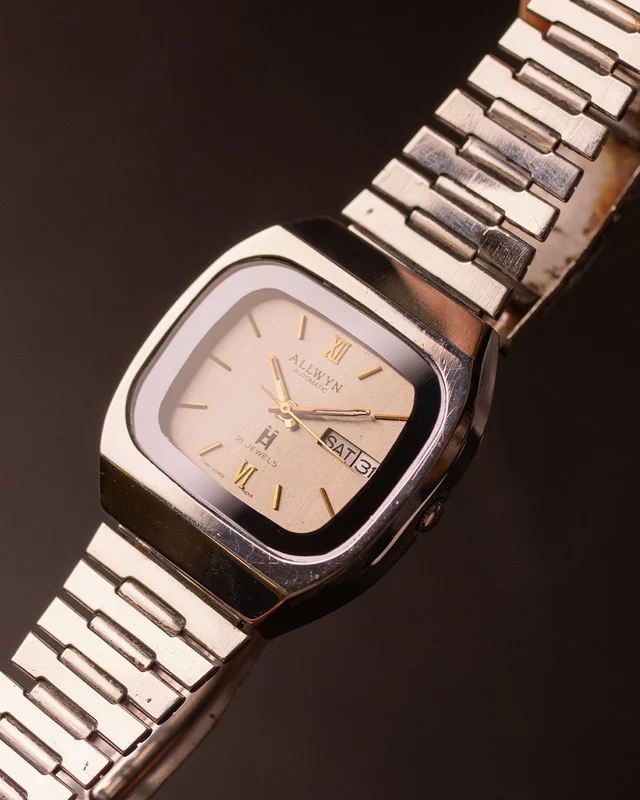 Allwyn Automatic Day-Date | Y381-2069 (21 Jewels)