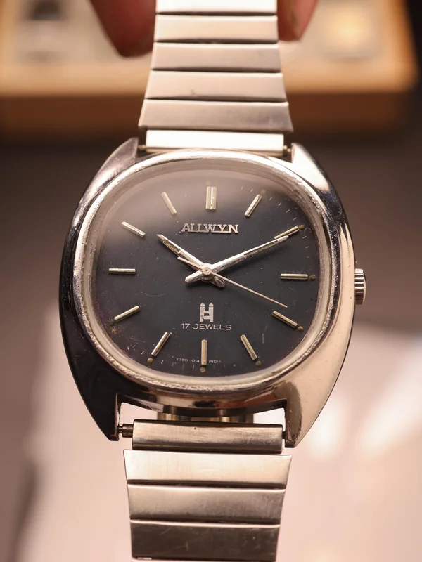 Allwyn (Ref. Y380-5000) (36mm; Manual)