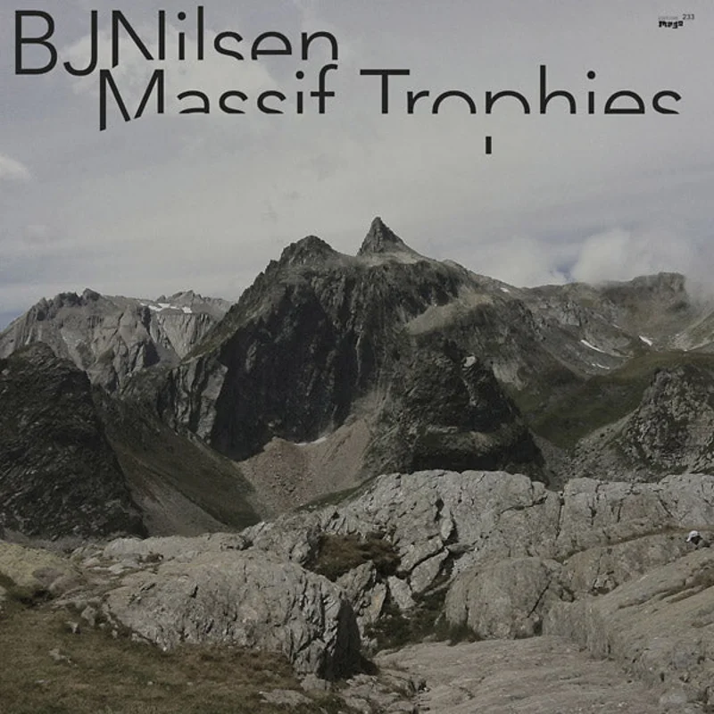 BJ NILSEN Massif Trophies