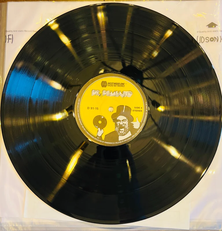 Dr. Demento - Show #91-15 04/08/91