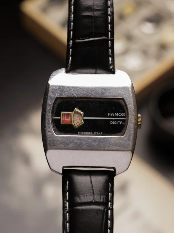 Famos Digital Jump Hour (Rare) - [39mm] Manual