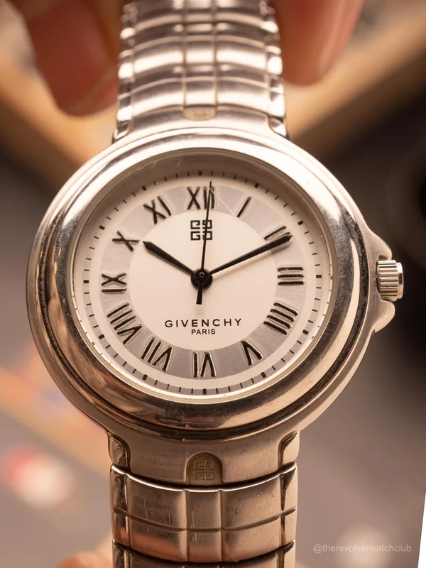 Givenchy Pagode (Ref. PA 300072) (37mm; Quartz)