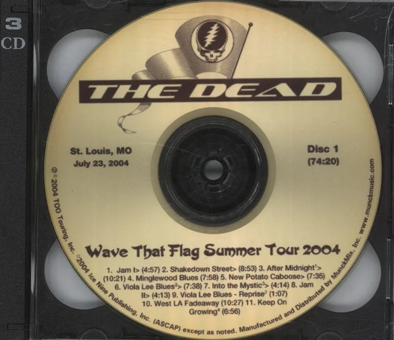 Grateful Dead Wave That Flag Summer Tour 2004, St Louis, MO July 23, 2004 US 3-CD set