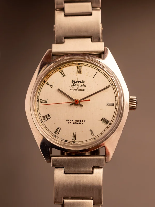HMT Janata Deluxe (Ref. 040108) (35mm; Manual)