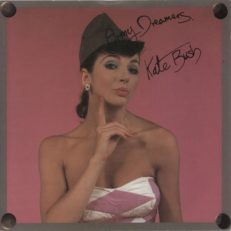Kate Bush Army Dreamers - Solid UK 7" vinyl