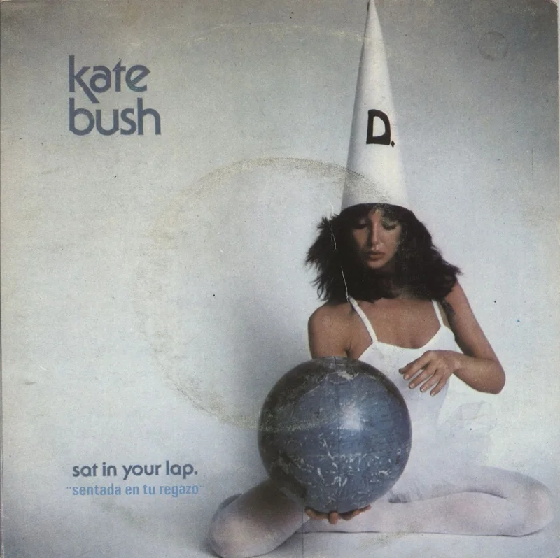 Kate Bush Sat In Your Lap (Sentada En Tu Regazo) Spanish 7" vinyl