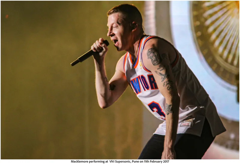 Macklemore performing at  Vh1 Supersonic, Pune on 11th February 2017 (Photo Frame)
