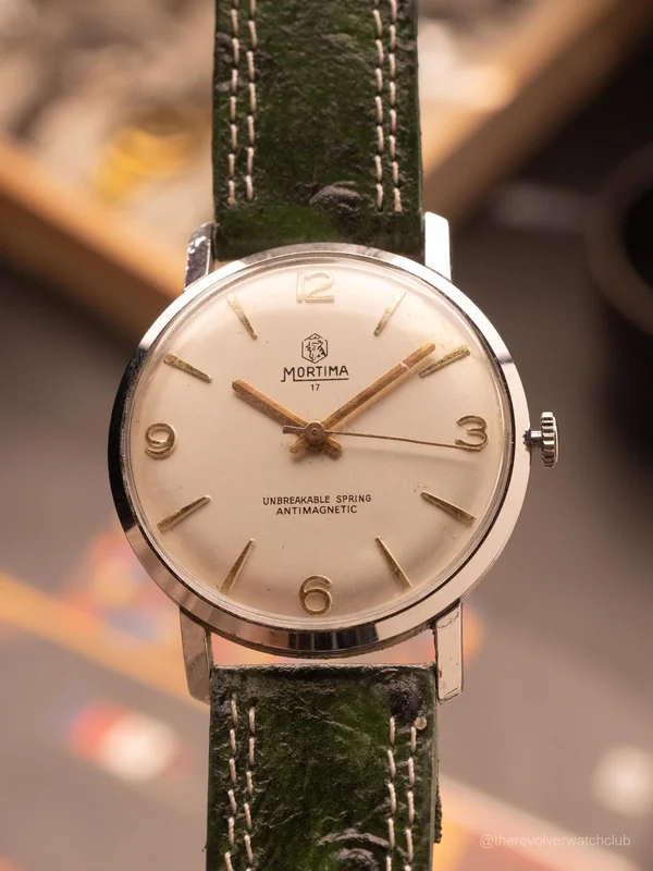 Mortima De Luxe (Ref. Unknown) (35.5mm; Manual)