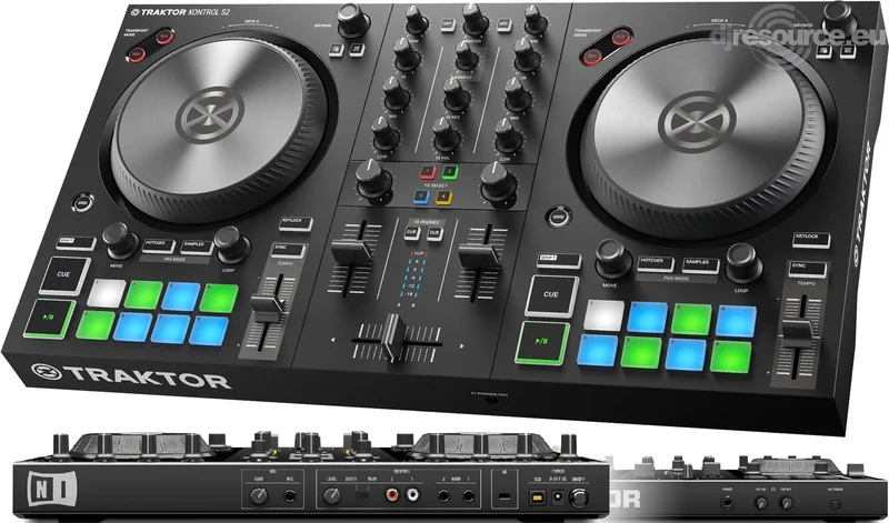 Native Instruments Traktor Kontrol S2 MK3