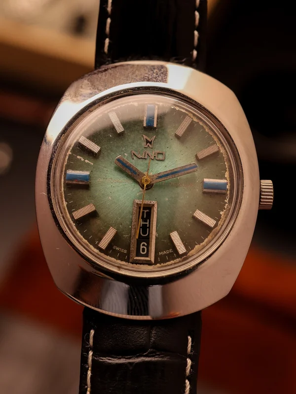 Nino Swiss Green Gradient Dial- [37 mm] (Automatic)