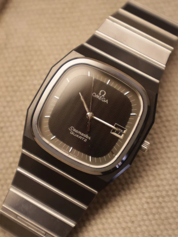 Omega Seamaster Black Tulip (Ref. 196.0249) (33  35 mm, Quartz) - Very Rare
