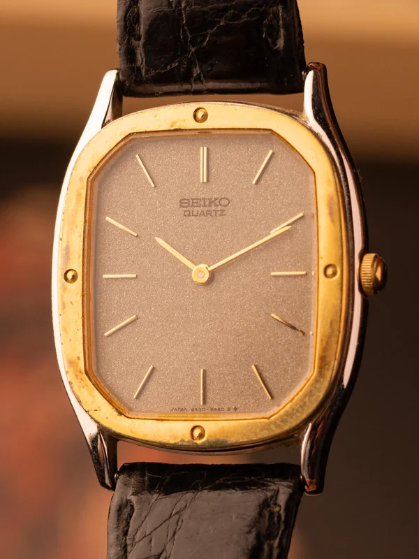 Seiko 1982 Octo Bezel Tonneau (29x37mm, Quartz)  Ref. 6430-5230RD [With Original Strap & Box]