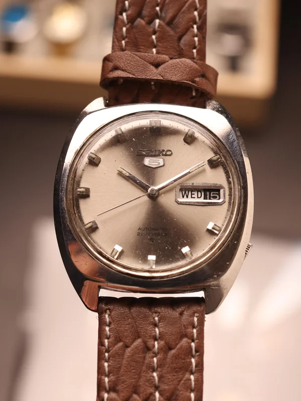 Seiko 5 (Ref. 6119 7100) (35mm; Automatic)
