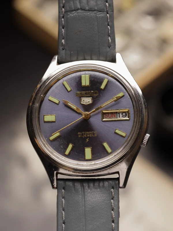 Seiko 5 (Ref. 7009 8950F) Rare Purple Dial-[39mm] Automatic