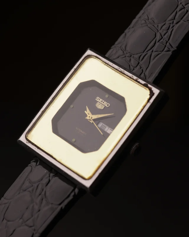 Seiko 5 Square Case Vintage Watch | 21 Jewels | Japan Made | Two-Tone Dial | 1980s