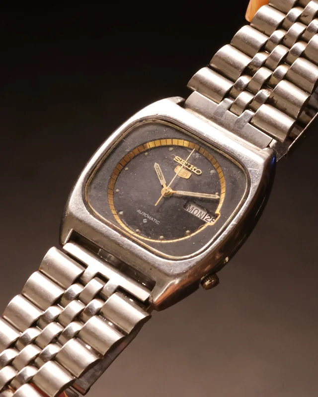 Seiko 5 TV Dial