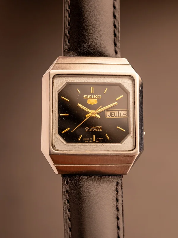 Seiko 5 XL TV Dial (Ref. 7009-5150 A1) (35mm; Automatic)
