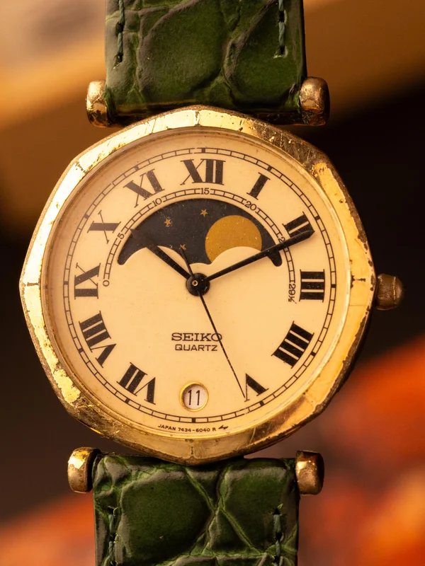 Seiko Moonphase (35mm, Quartz)  Ref. 7434-6020 [Extremely Rare Hexagon Case]
