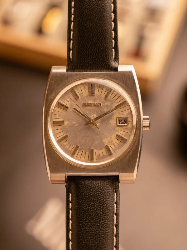Seiko (Ref. 6602-8060) (38mm x 41mm; Manual)