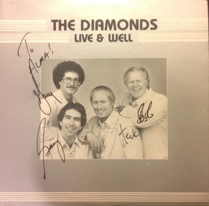 The Diamonds - Live And Well
