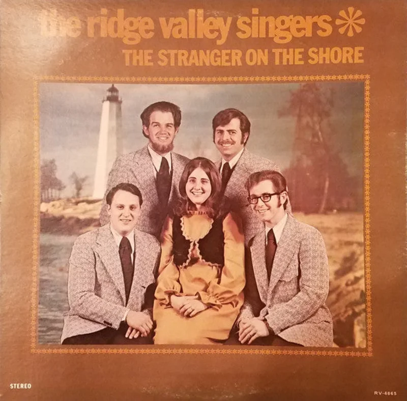 The Ridge Valley Singers - The Stranger On The Shore