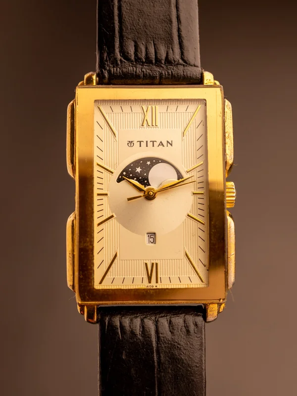 Titan Moonphase Tank (Ref. 1485YAA) (29mm; Quartz)