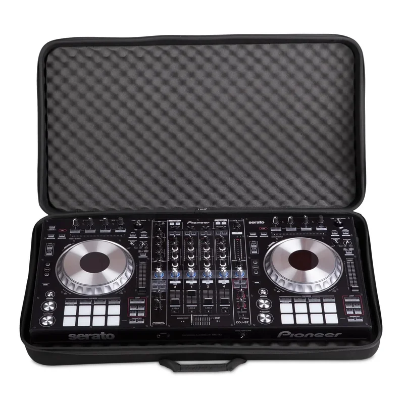 UDG - U8304BL Controller Hardcase 2XL [Controller Hardcase]